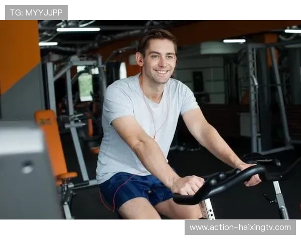 足球星秋衣引领潮流趋势 让运动与时尚完美融合